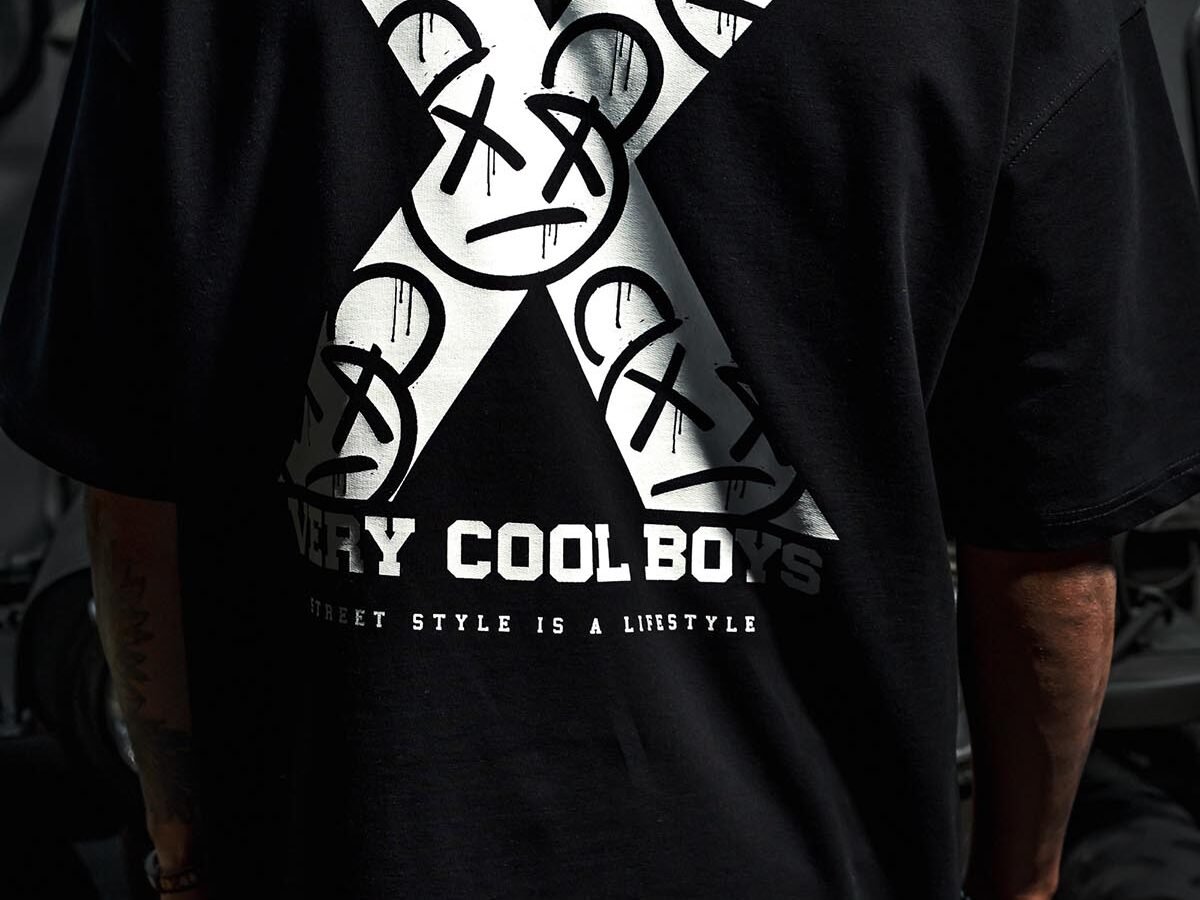 X Very Cool Printed Oversize Black T-Shirt