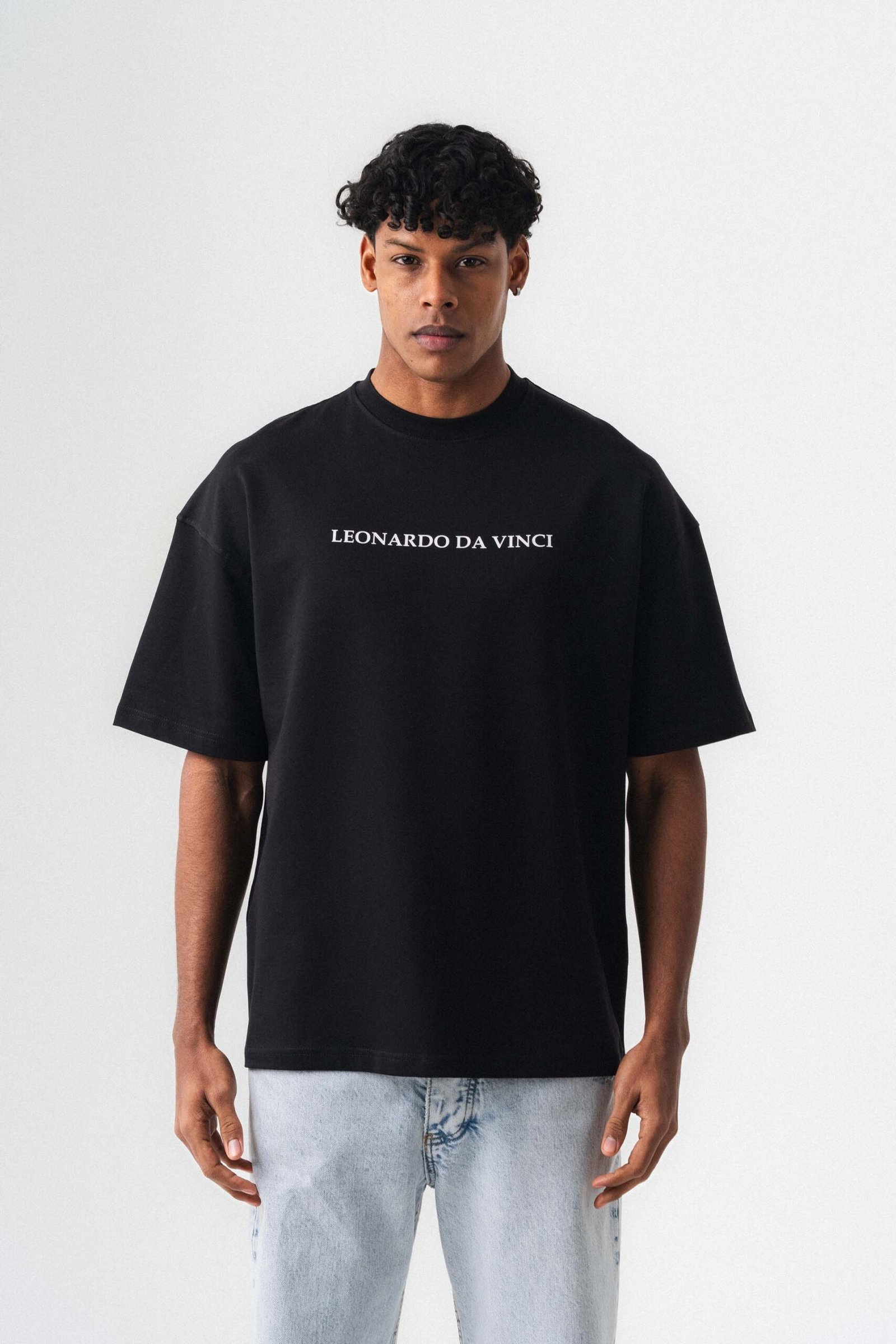 leonardo-davinc-oversize-tshirt_2.jpg