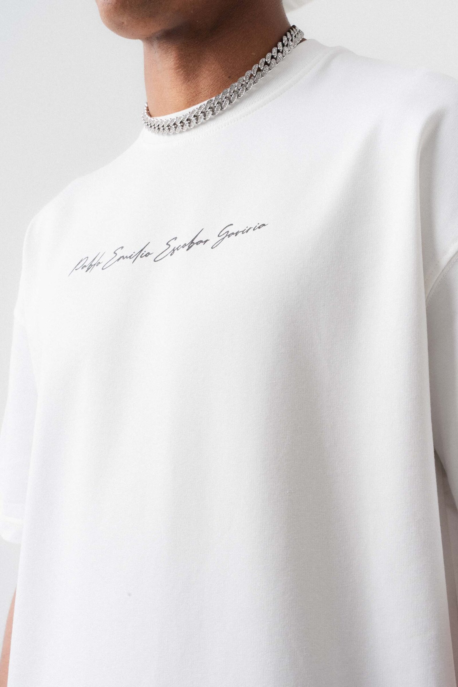 pablo-emilio-escobar-oversize-tshirt_1.jpg
