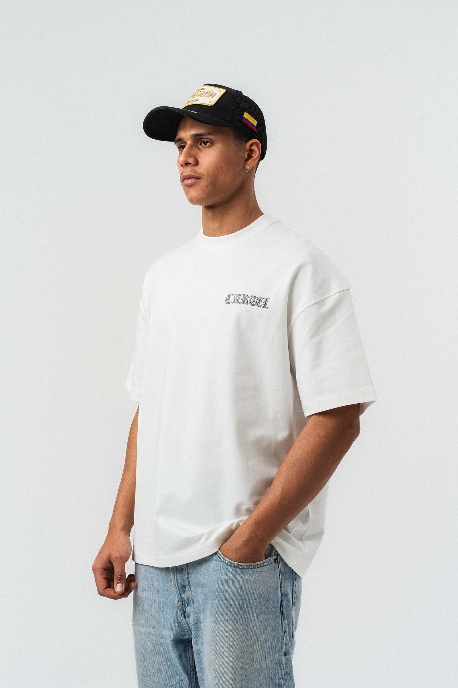 cartel-medellin-oversize-tshirt_17.jpg