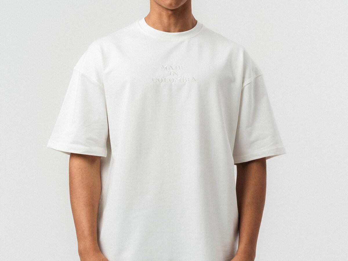 Colombia Embroidered White Oversize Printed T-Shirt